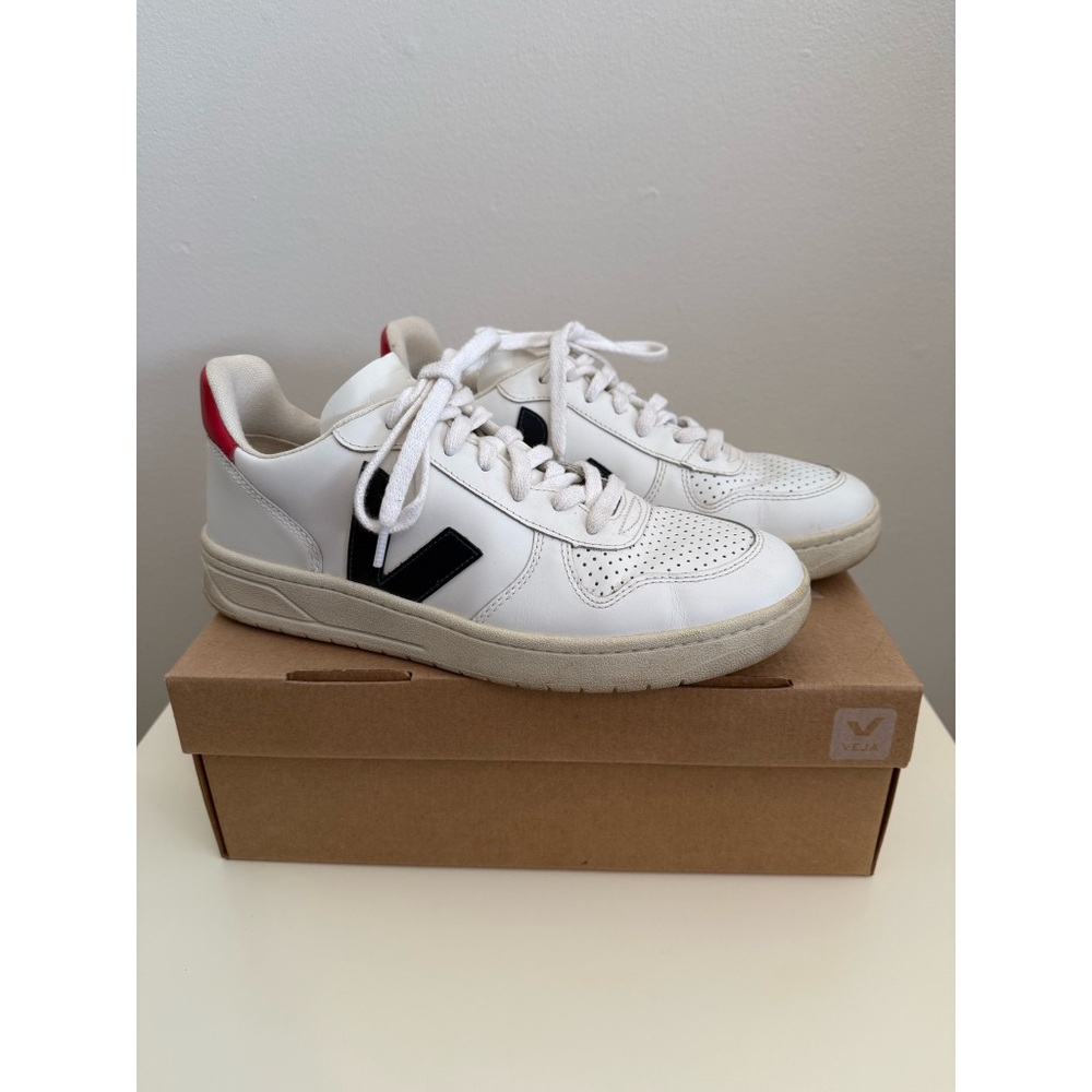 Veja V-10 leather sneakers
